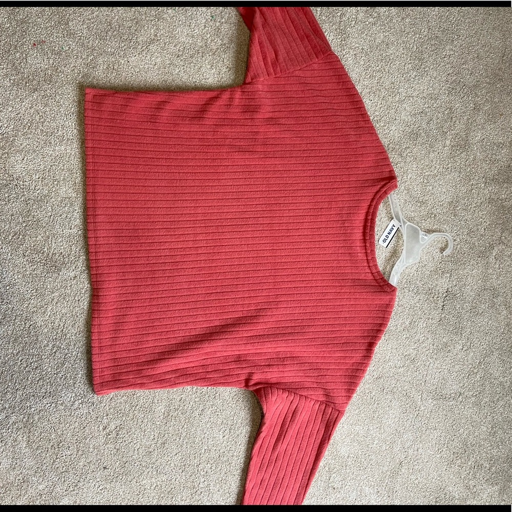 3/4 length sleeve shirt